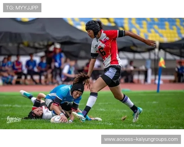 加拿大七人制橄榄球攻势猛烈挑战对手防线，加拿大式橄榄球