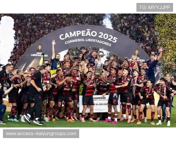 足球界欢庆,男女球星齐创辉煌,足球明星庆祝 足球界欢庆,男女球星齐创辉煌,足球明星庆祝